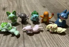 ポケモン フィギュア 食玩 マスコット 8点 ミュウ ニャオハ ゴンベ ヒトカゲ