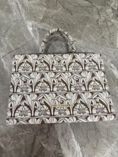 2026年最新】MUCHA ミュシャトートバッグの人気アイテム - メルカリ