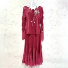 社交ダンスドレス　ビーズ刺繍花　赤