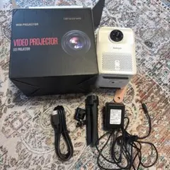 Sainyer LED Mini Projector 本体のサムネイル