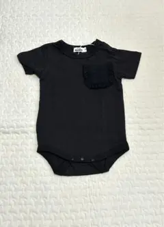 黒いフリル付きポケットロンパース/ペアマノン