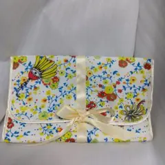ツモリチサト　トラベルポーチ　ノベルティ　花柄　非売品のサムネイル