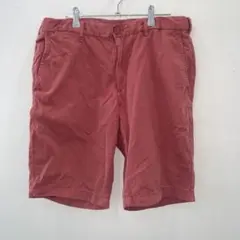 J495 UNIQLO 赤のショートパンツ メンズ L