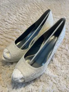 【美品】BENIR レース ウエディングパンプス 37 白　約24cm