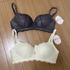 tutuanna 超フィットブラ ノンワイヤー D80 2枚セットのサムネイル
