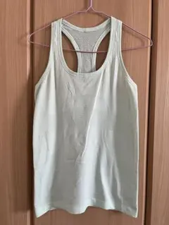 Lululemon Swiftly Tech Racerback Mサイズぐらい