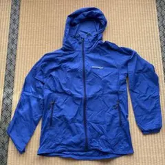 モンベル　ウィンドブレーカー　レディース