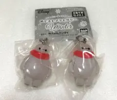 ガチャ　ディズニー　めじるしアクセサリー　Winter ベイマックス　2点セット