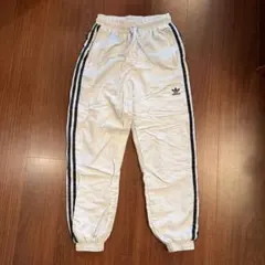 「リカ様専用」adidas シャカシャカパンツ　Sサイズ