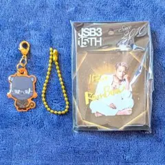 【15周年 カレンダー 特典 ONE ④】三代目 ELLY アクキー チャーム