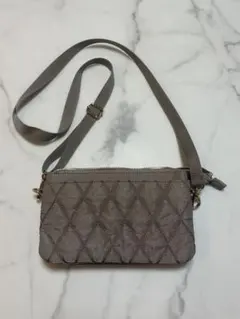 新品未使用 soleile ソレイル ボディバッグ トープ - メルカリ