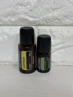 DoTERRAドテラSummer Savory 5ml ＆レモン15mlセット。