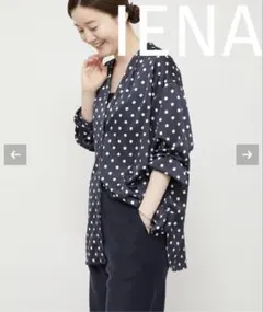 IENA ネイビー　光沢　艶感　とろみシャツ日本製のサムネイル