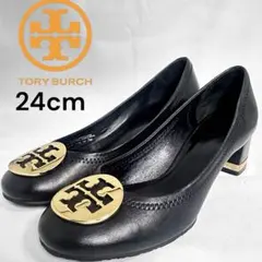 TORYBURCH トリバーチ チャンキーヒール パンプス メタルロゴ 超美品のサムネイル