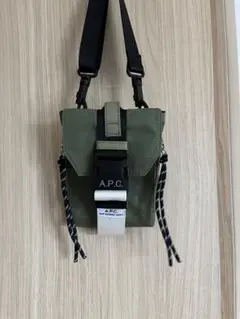 A.P.C. ショルダーバッグ