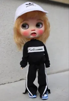 Item thumbnail for item 95c48fef-ff76-4f42-a1dd-acb3b92f7756