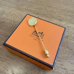 美品 HERMES エルメス セリエ ピンブローチ ゴールド GP 箱付き HERMES（エルメス） セリエ ピン ブローチ GP ゴールド : ゴールド