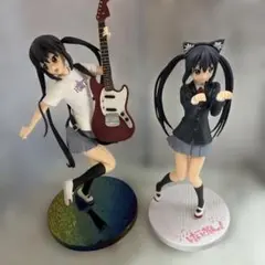 けいおん 中野梓 フィギュア 2体セットのサムネイル