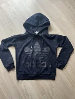 adidas フード付きパーカー ネイビー　レディース