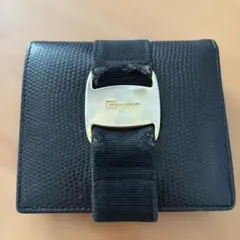訳あり処分価格　格安　Salvatore Ferragamo 折り財布