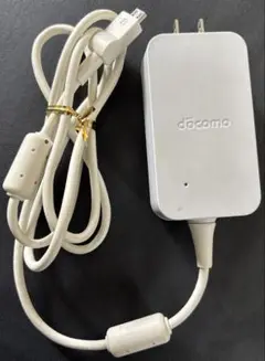 【純正】docomo 充電器 ACアダプタ05