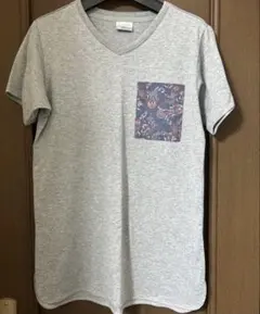 【大幅にお値下げ！】Columbia レディース　Tシャツ　ペイズリーポケットのサムネイル
