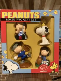 スヌーピーBoxed PVC Gift Setフィギュア snoopyレトロ80