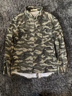 迷彩ジャケット