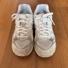 New Balance 2002R グレー レディース スニーカー