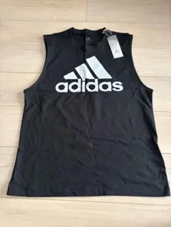 新品adidasノースリーブのサムネイル