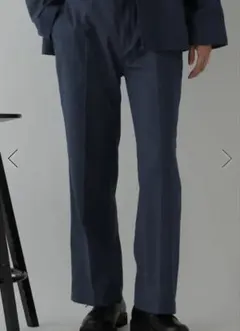 クリーンデニム　フレアパンツ