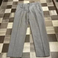 グレー スラックス