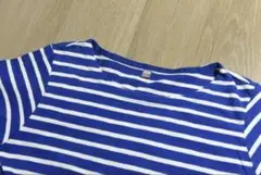 青と白のストライプ トップス