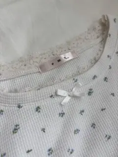 花柄 半袖トップス