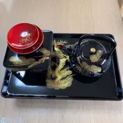 輪島塗 漆器 膳 重箱 銚子 盃 お屠蘇セット 松蒔絵 輪島塗 漆器 膳 重箱 銚子 盃 お屠蘇セット 松蒔絵 | Mercari