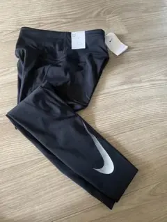 新品未使用 ナイキ レギンス S