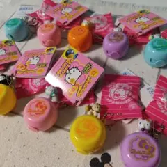 チュッパサプライズ　ハローキティ　ファスナーマスコット　2007年　10種セット