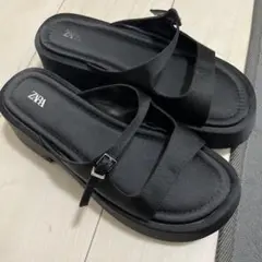 ZARA 完売 プラットフォーム サンダル 39 新品 ブラック ザラ ZARA - ZARA プラットフォームサンダル 39 ホワイト 新品タグ