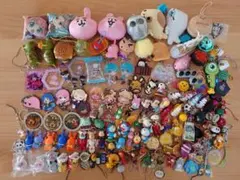 キャラクターキーホルダー148個まとめ売り！アニメ・マリオ・ディズニーなど