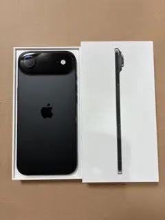 Apple iPhone 17AIR256ブラック 本体とケース付き M109569483
