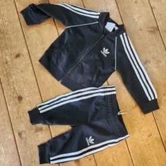 adidas ジャージセット 黒 ~95cmのサムネイル