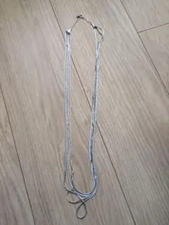 3連 ロングネックレス（シルバーカラー）