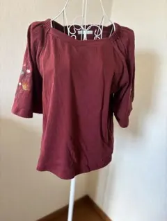 chocol raffine robe Vネック袖刺繍入ボルドー半袖トップスのサムネイル