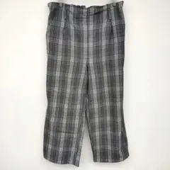 グレー カジュアルパンツ