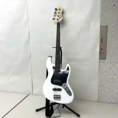 Item thumbnail for item 5041ab74-853f-47b1-b308-cccb4bb035cf