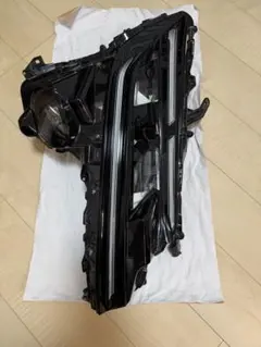 ヤマハ　2024式以降NMAX　TURBO/NEO テールランプ　テールレンズ ヤマハ 2024式以降NMAX TURBO/NEO テールランプ テールレンズ - メルカリ