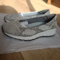 fitfit パイソン柄 パンプニーカー24cm