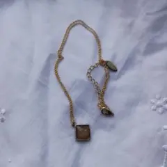 ゴールド スクエアペンダント ネックレス