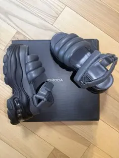 EMODA 厚底サンダル ブラック Mサイズのサムネイル
