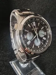 【電波ソーラー、超希少、極美品】セイコー　ドルチェ　チタン　ダイヤ入　白蝶貝のサムネイル